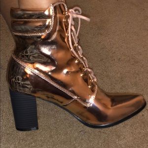 Brand New Rose Gold Metallic Booties